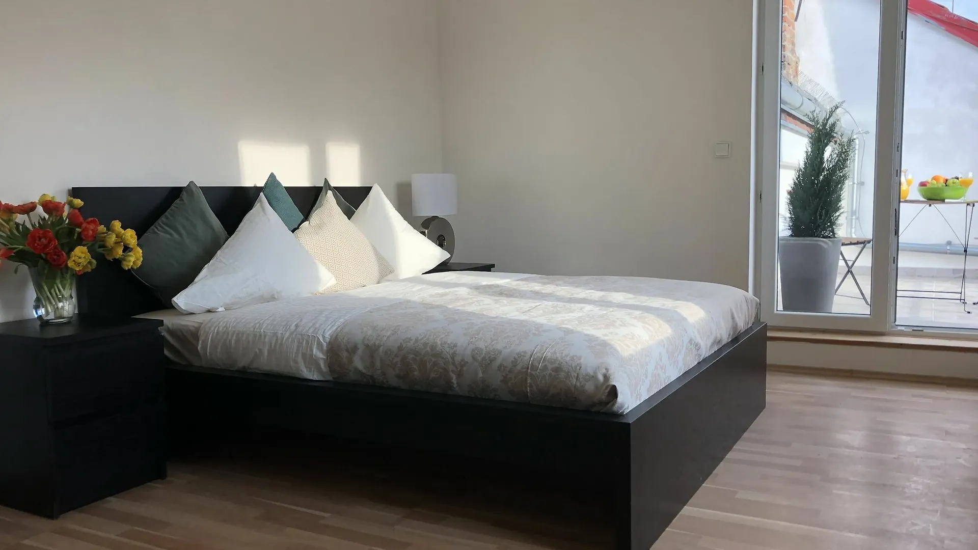 On The Top Apartments Prag
